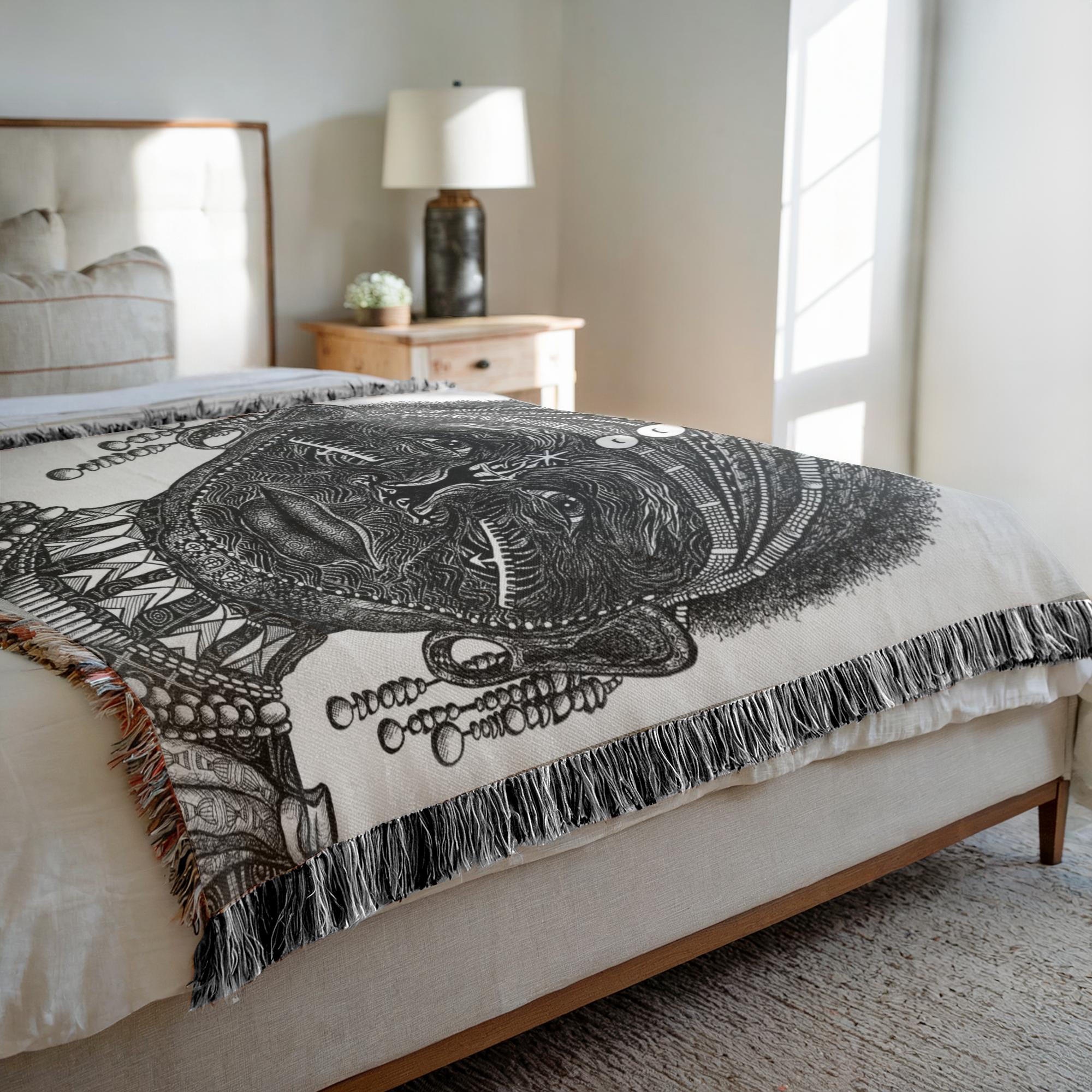 the-wisdom-keeper-of-perseverance-black-white-woven-blanket – Wisdom Keepers