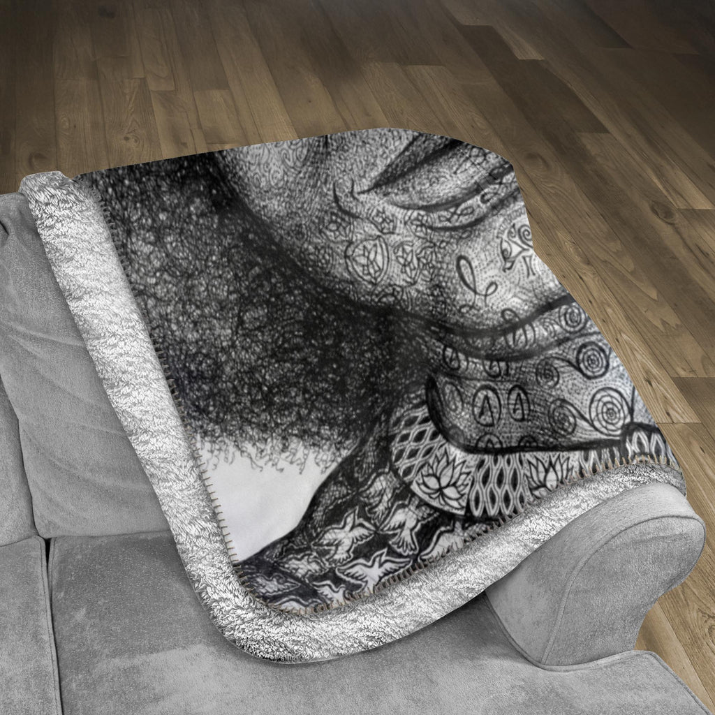 the-wisdom-keeper-of-aspiration-black-white-fleece-sherpa-blanket – Wisdom Keepers