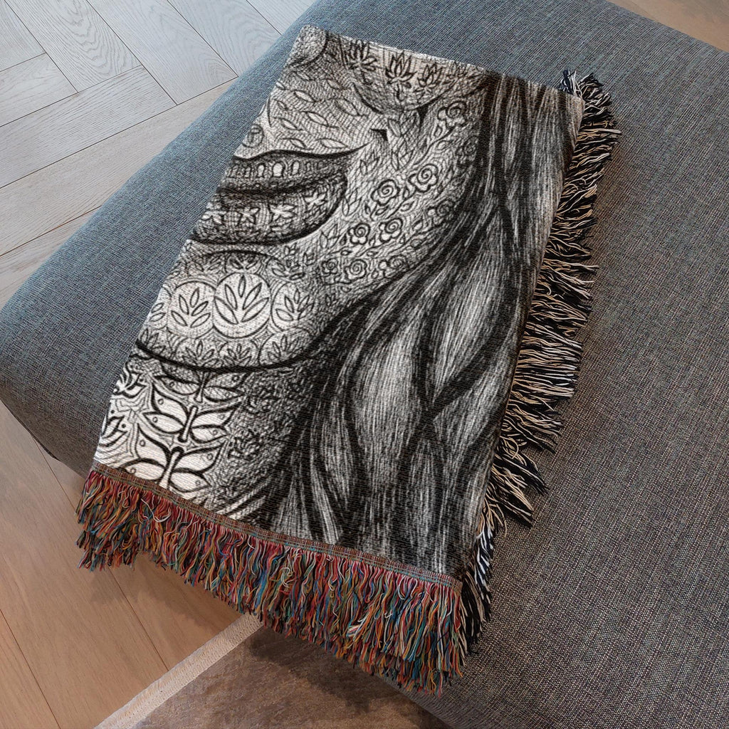 the-wisdom-keeper-of-imagination-black-white-woven-blanket – Wisdom Keepers