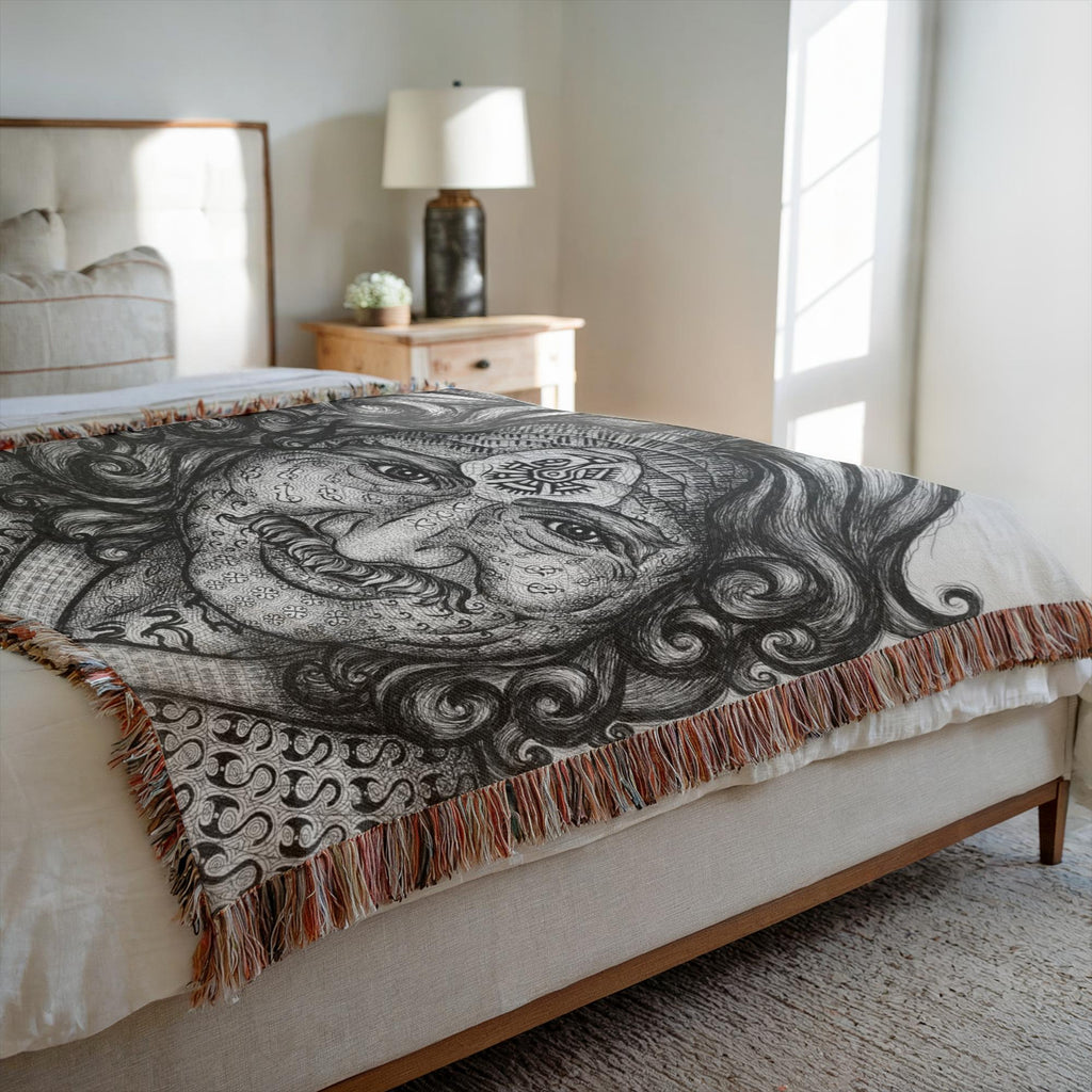 the-wisdom-keeper-of-self-assurance-black-white-woven-blanket – Wisdom Keepers
