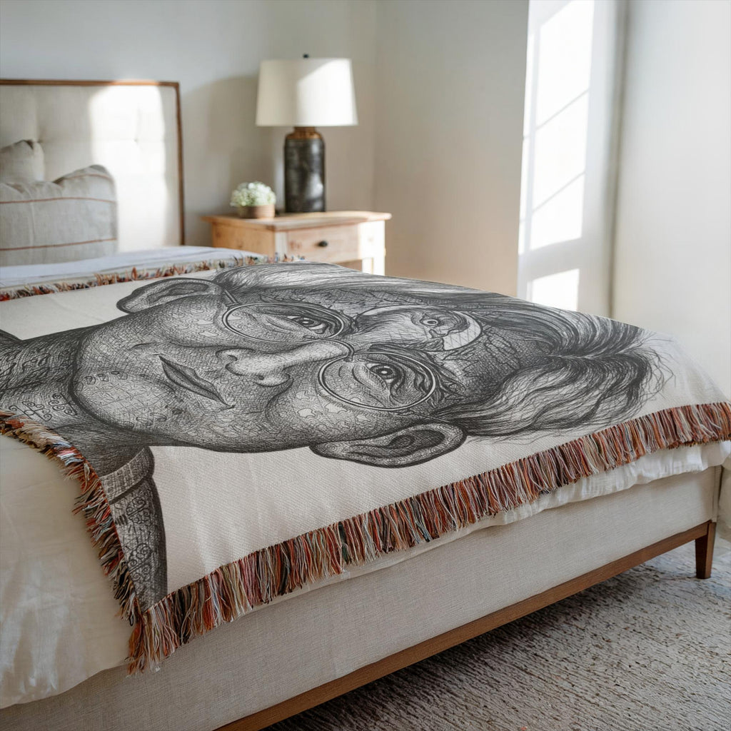 the-wisdom-keeper-of-insight-black-white-woven-blanket – Wisdom Keepers