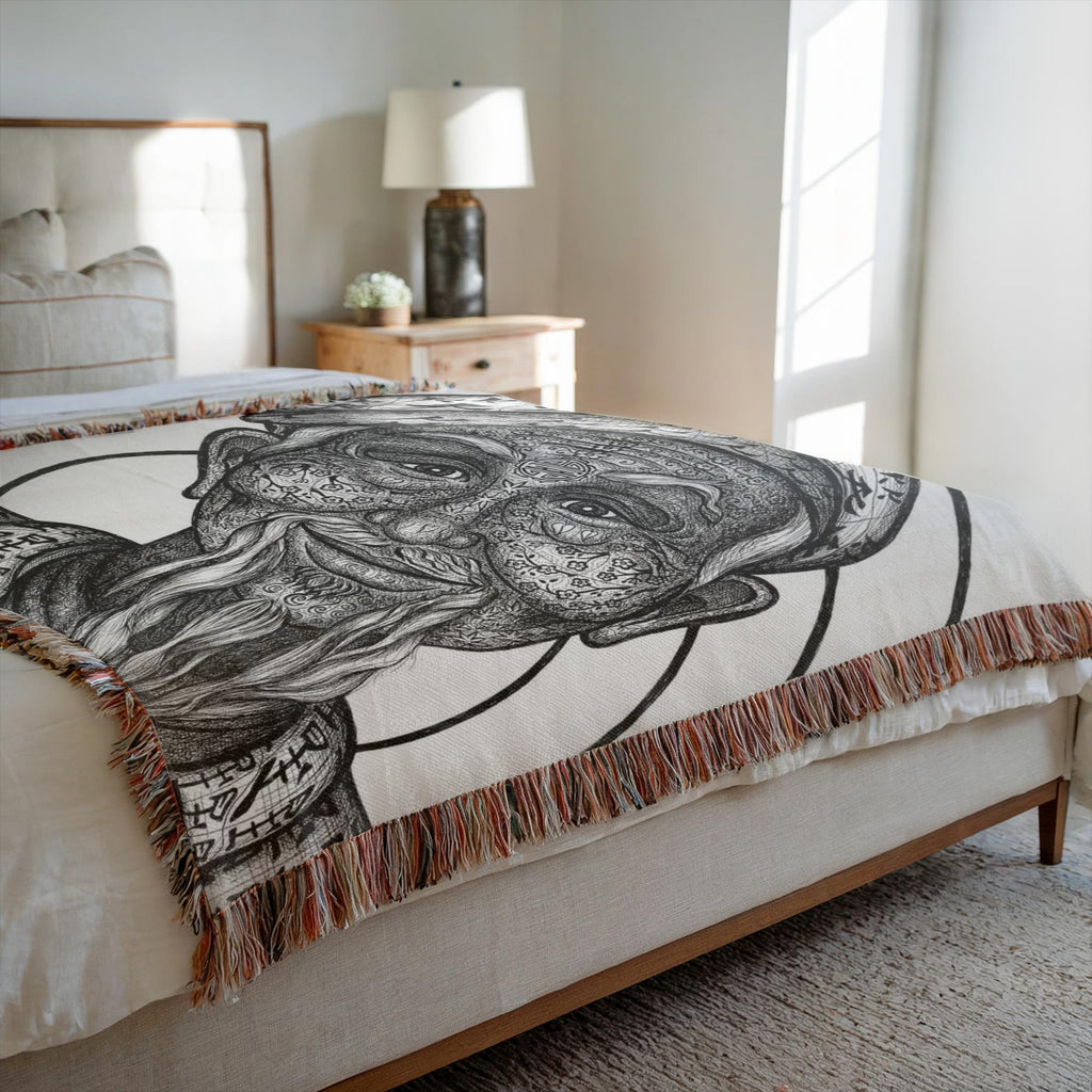 the-wisdom-keeper-of-patience-black-white-woven-blanket – Wisdom Keepers