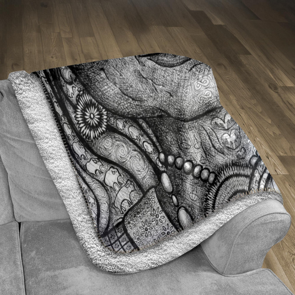 the-wisdom-keeper-of-synergy-communion-black-white-fleece-sherpa-blanket – Wisdom Keepers