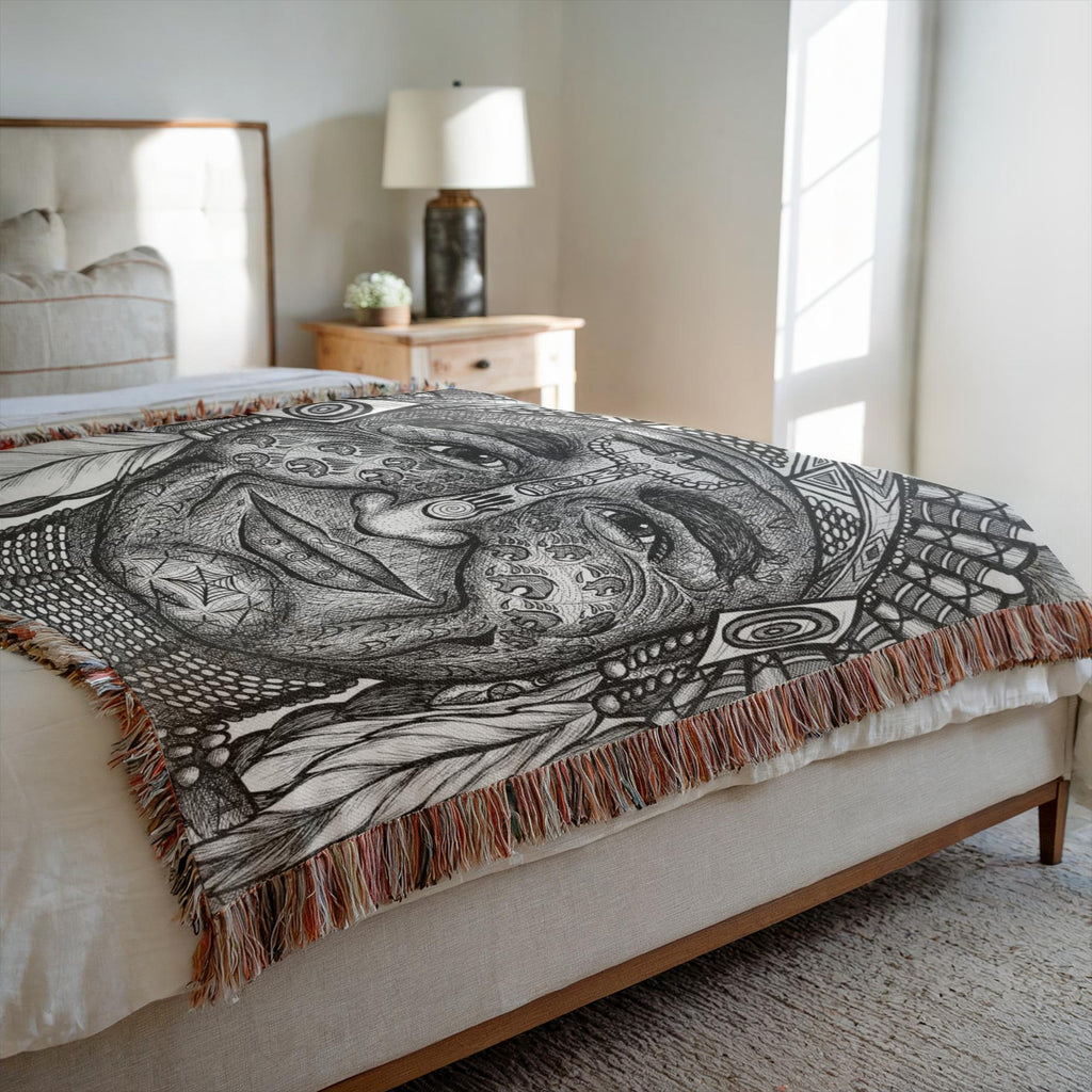 the-wisdom-keeper-of-leadership-black-white-woven-blanket – Wisdom Keepers