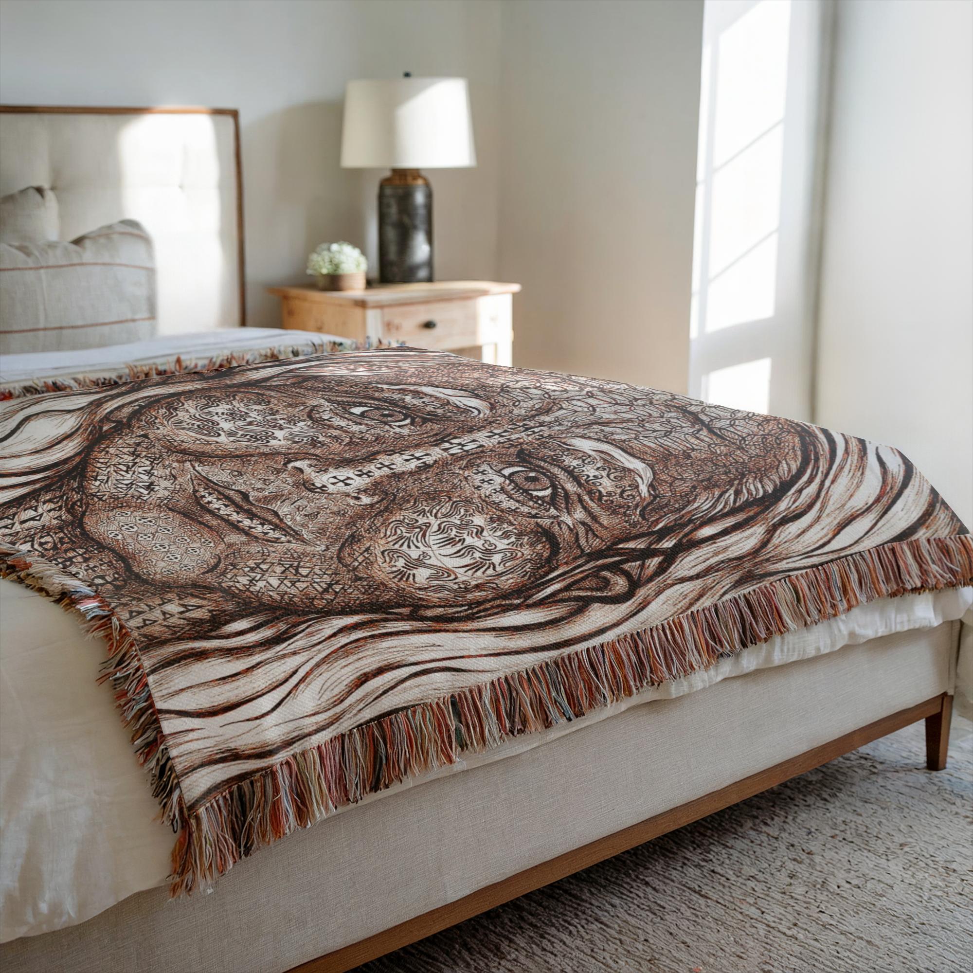 the-wisdom-keeper-of-transmutation-brown-white-woven-blanket – Wisdom Keepers