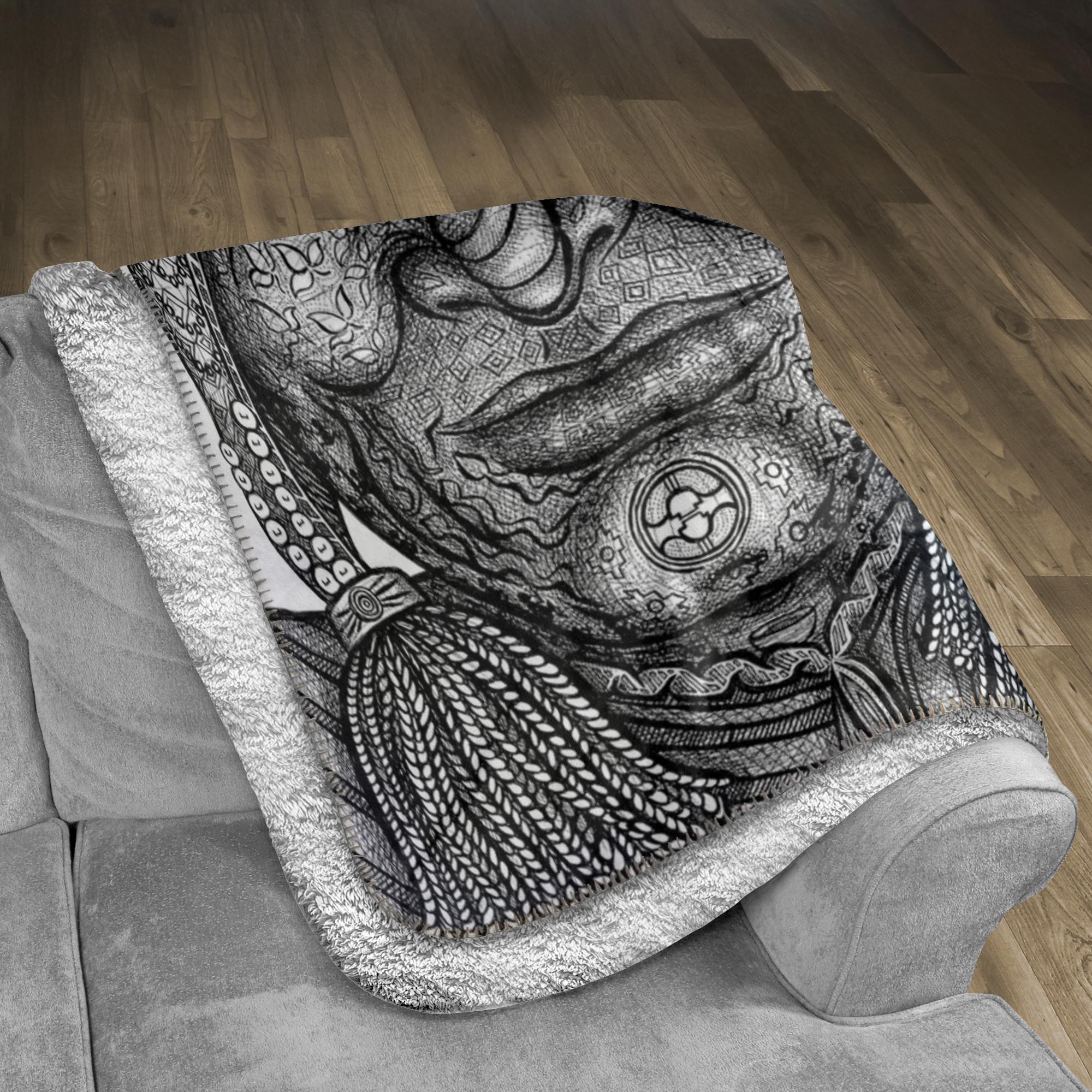 the-wisdom-keeper-of-preservation-black-white-fleece-sherpa-blanket – Wisdom Keepers