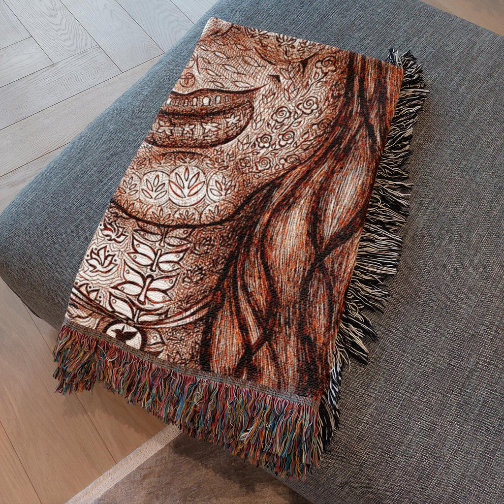 the-wisdom-keeper-of-imagination-brown-white-woven-blanket – Wisdom Keepers