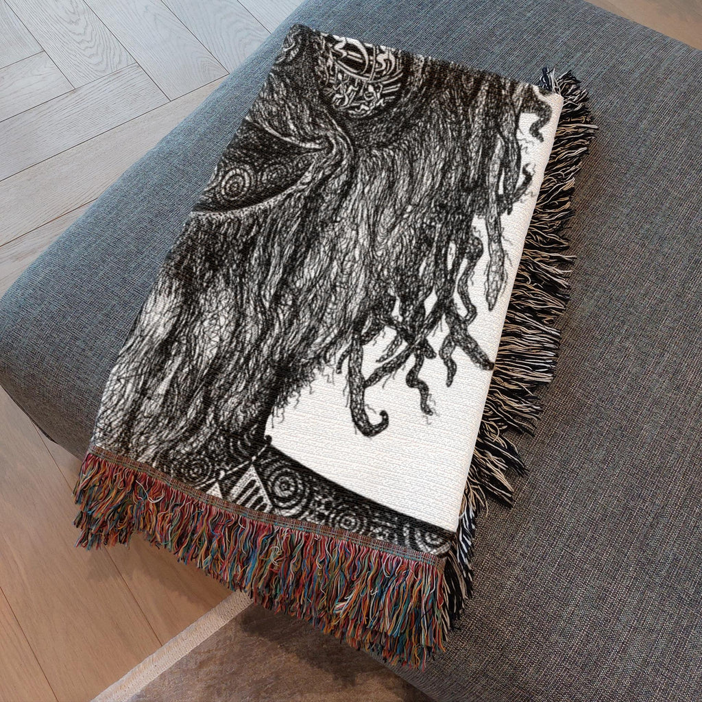 the-wisdom-keeper-of-orientation-unity-black-white-woven-blanket – Wisdom Keepers