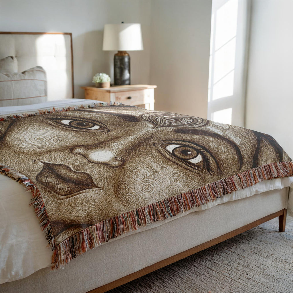 the-wisdom-keeper-of-graciousness-brown-white-woven-blanket – Wisdom Keepers