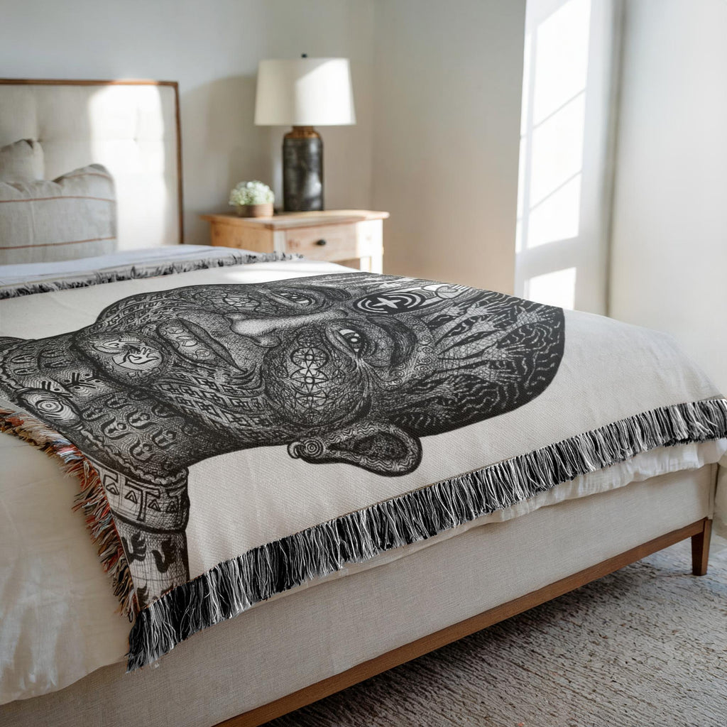 the-wisdom-keeper-of-humanity-black-white-woven-blanket – Wisdom Keepers