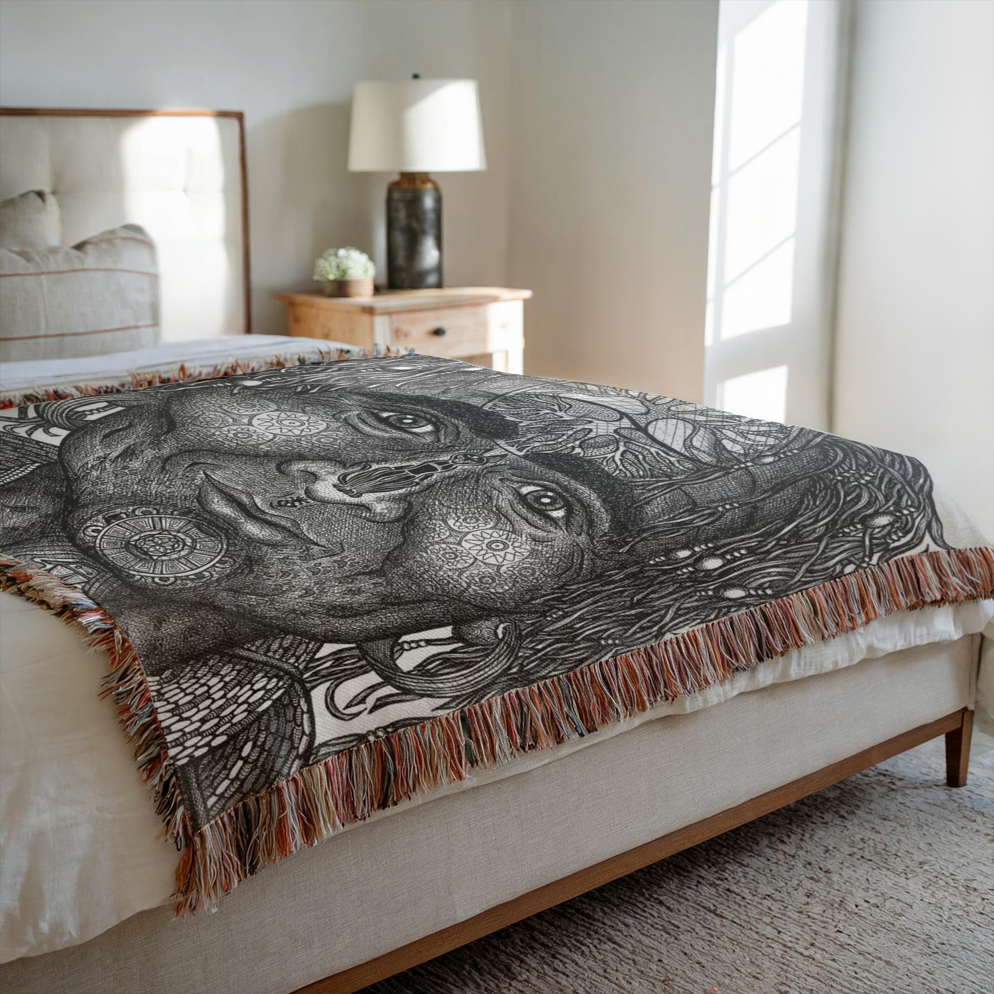 the-wisdom-keeper-of-resolve-black-white-woven-blanket – Wisdom Keepers