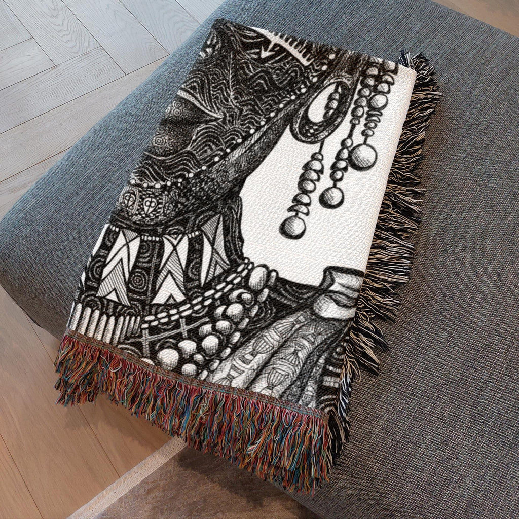 the-wisdom-keeper-of-perseverance-black-white-woven-blanket – Wisdom Keepers