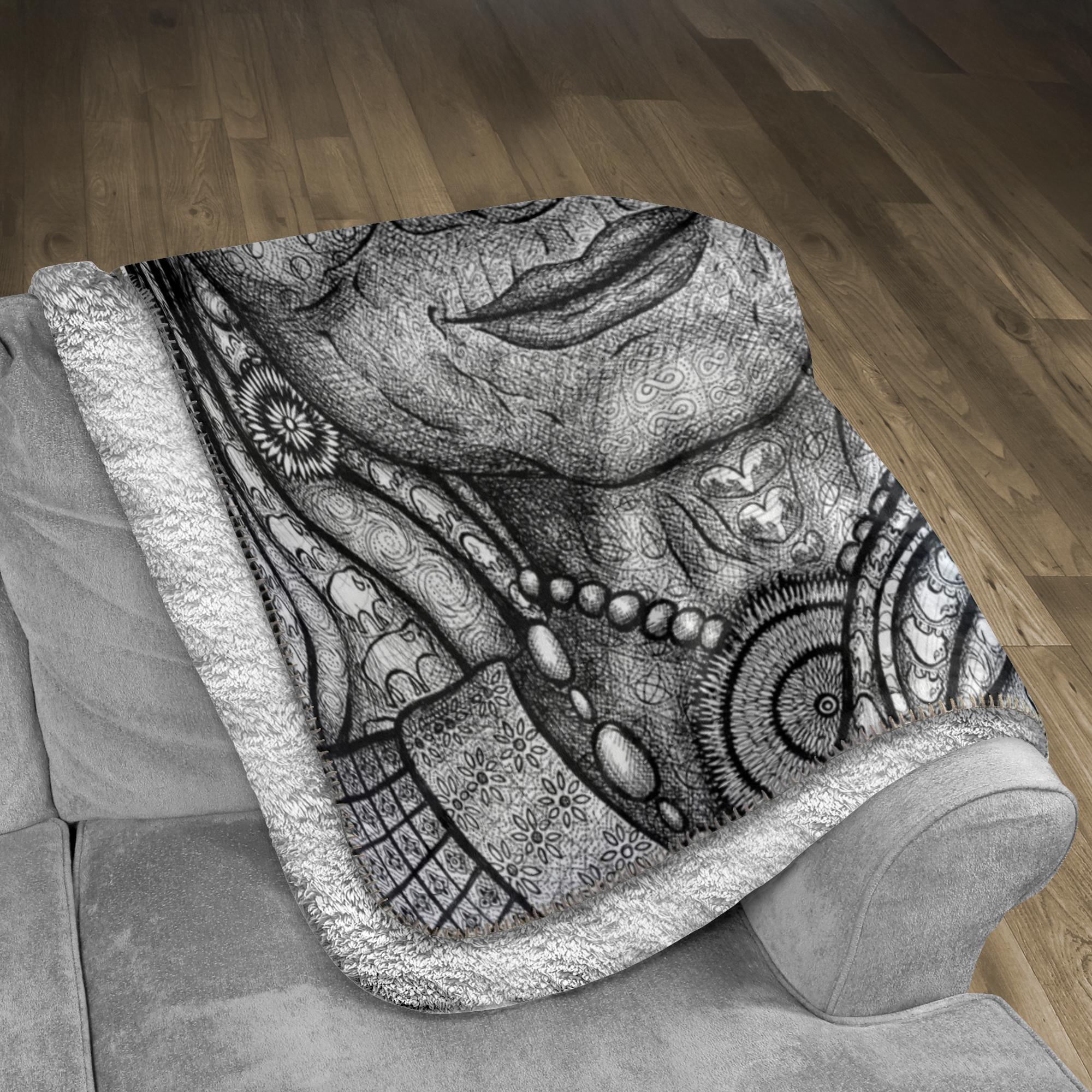 the-wisdom-keeper-of-synergy-communion-black-white-fleece-sherpa-blanket – Wisdom Keepers