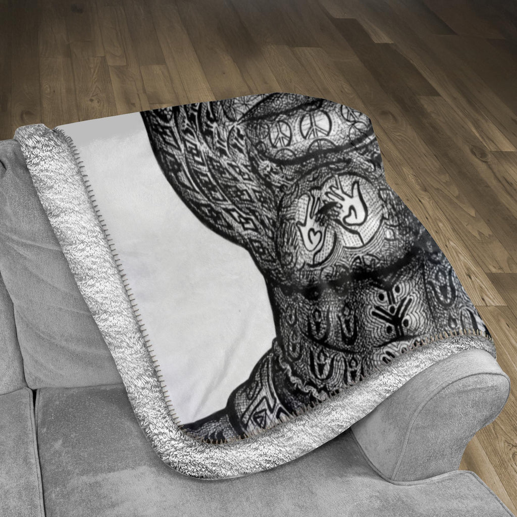 the-wisdom-keeper-of-humanity-black-white-fleece-sherpa-blanket – Wisdom Keepers