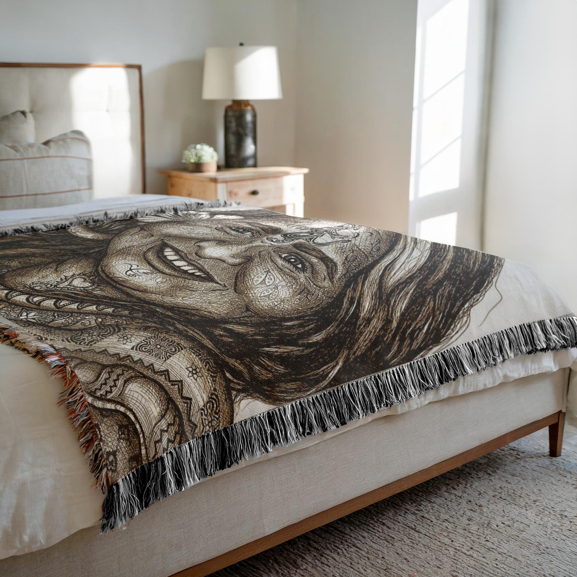 the-wisdom-keeper-of-delight-brown-white-woven-blanket – Wisdom Keepers
