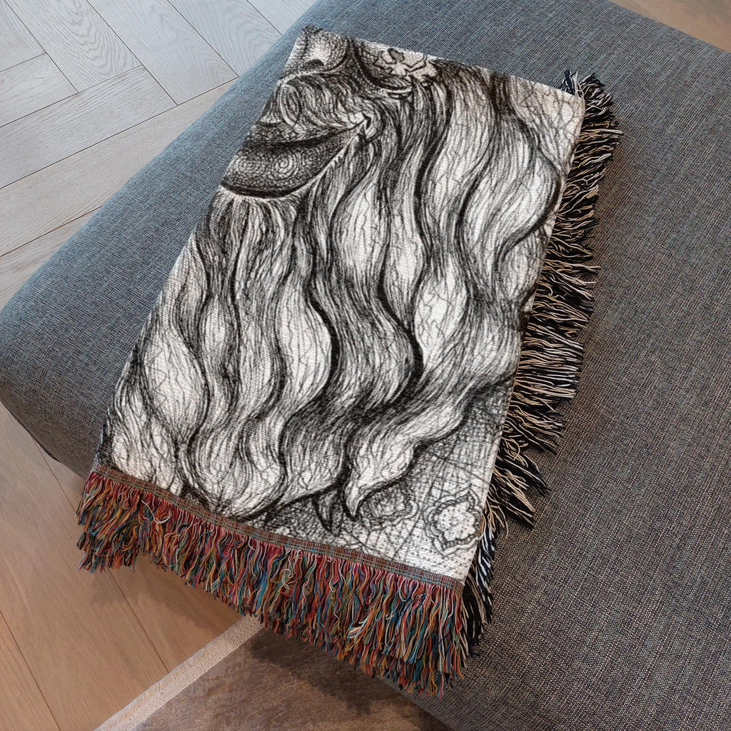the-wisdom-keeper-of-acceptance-black-white-woven-blanket – Wisdom Keepers