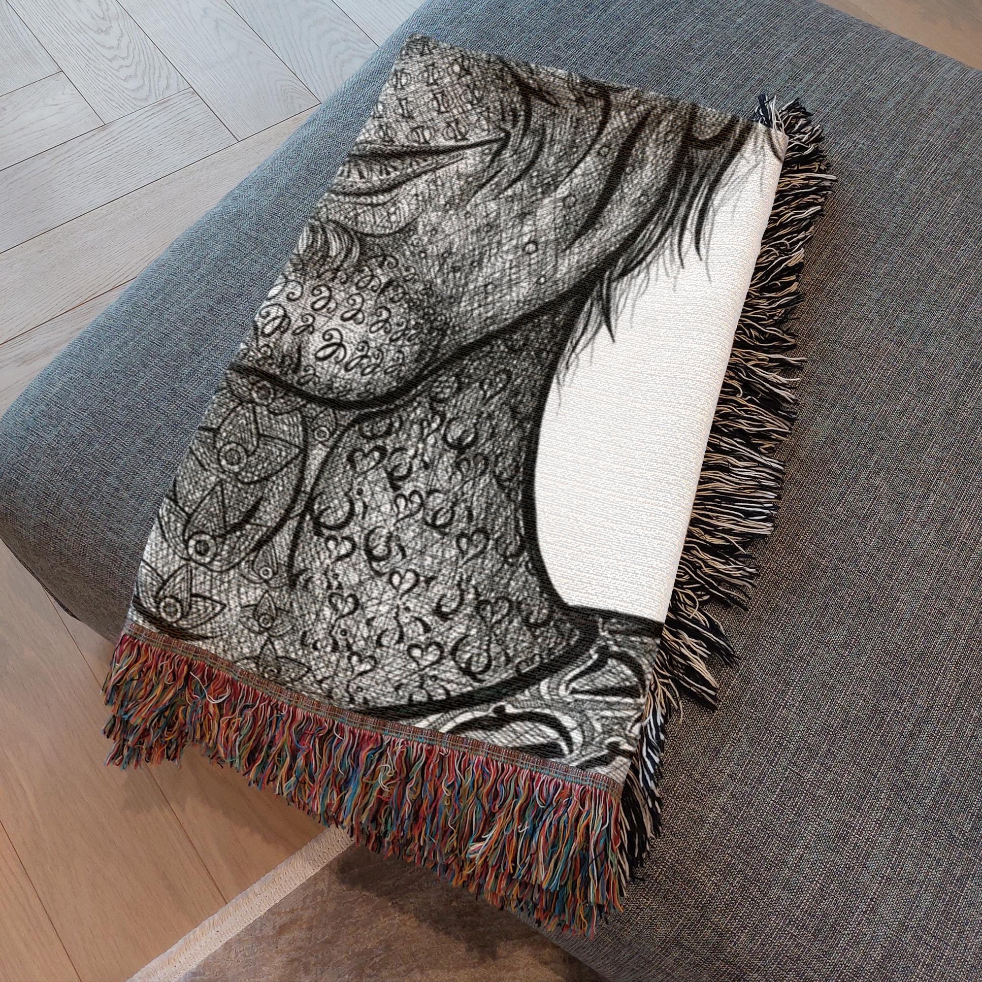 the-wisdom-keeper-of-inquiry-truth-black-white-woven-blanket – Wisdom Keepers