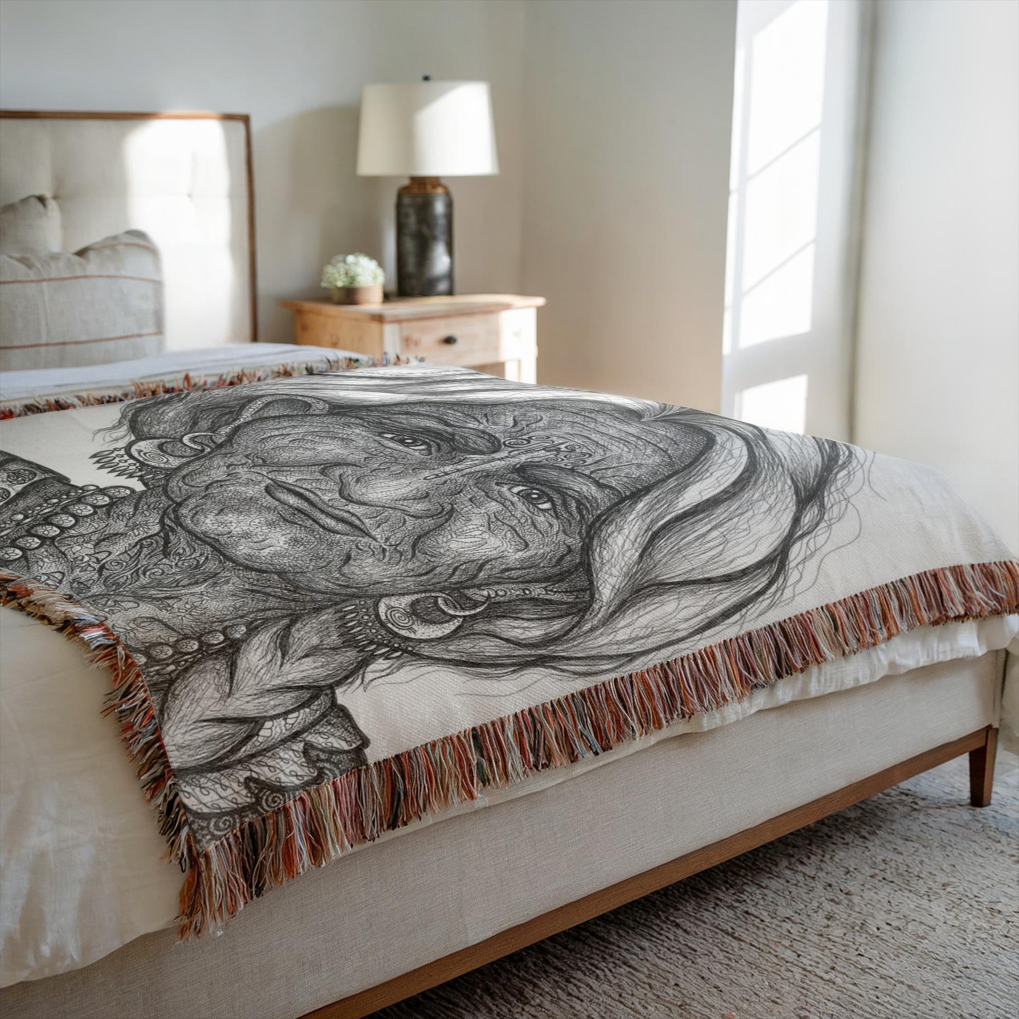 WK7_Black_White_Woven_Blanket_50x60