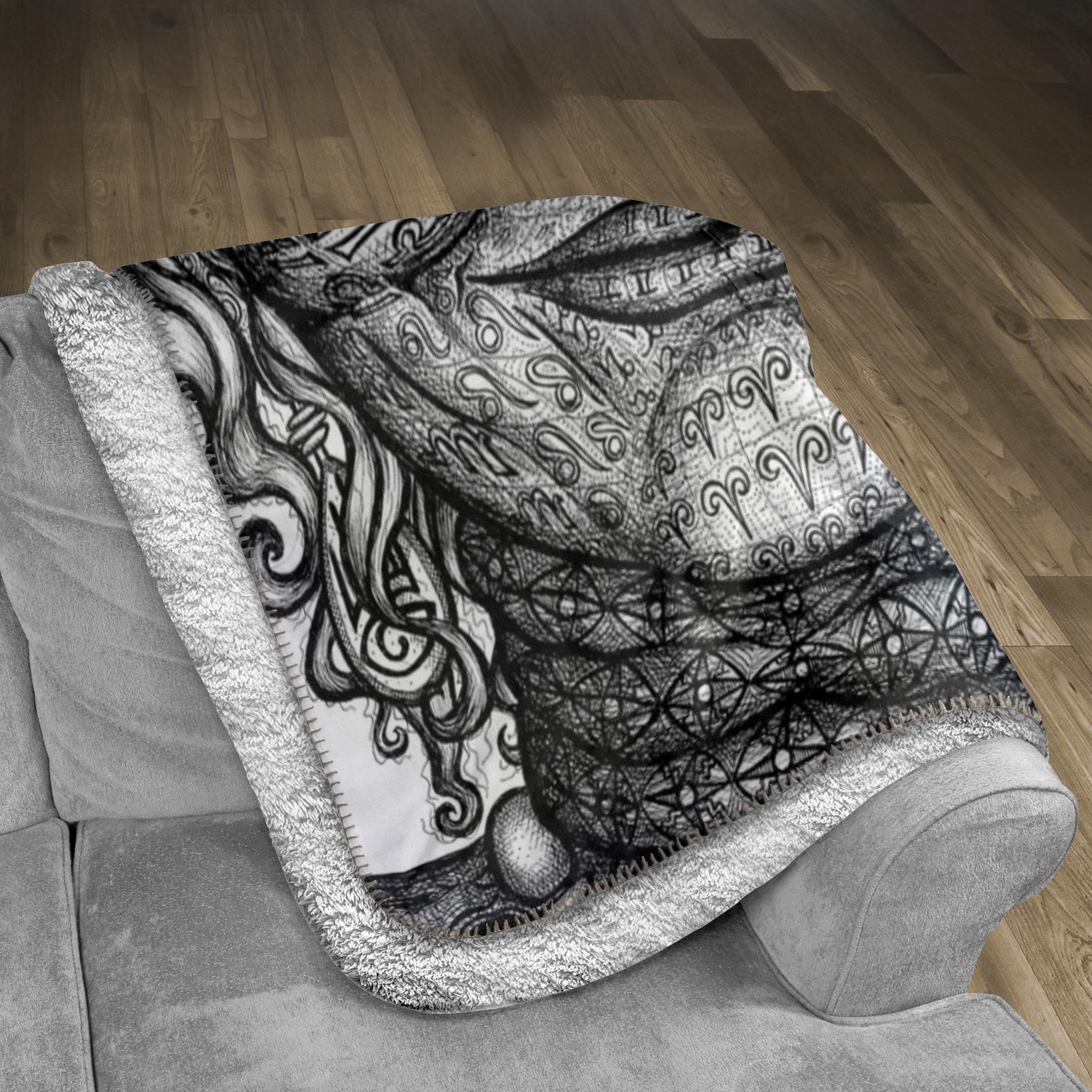 the-wisdom-keeper-of-intuition-black-white-fleece-sherpa-blanket – Wisdom Keepers