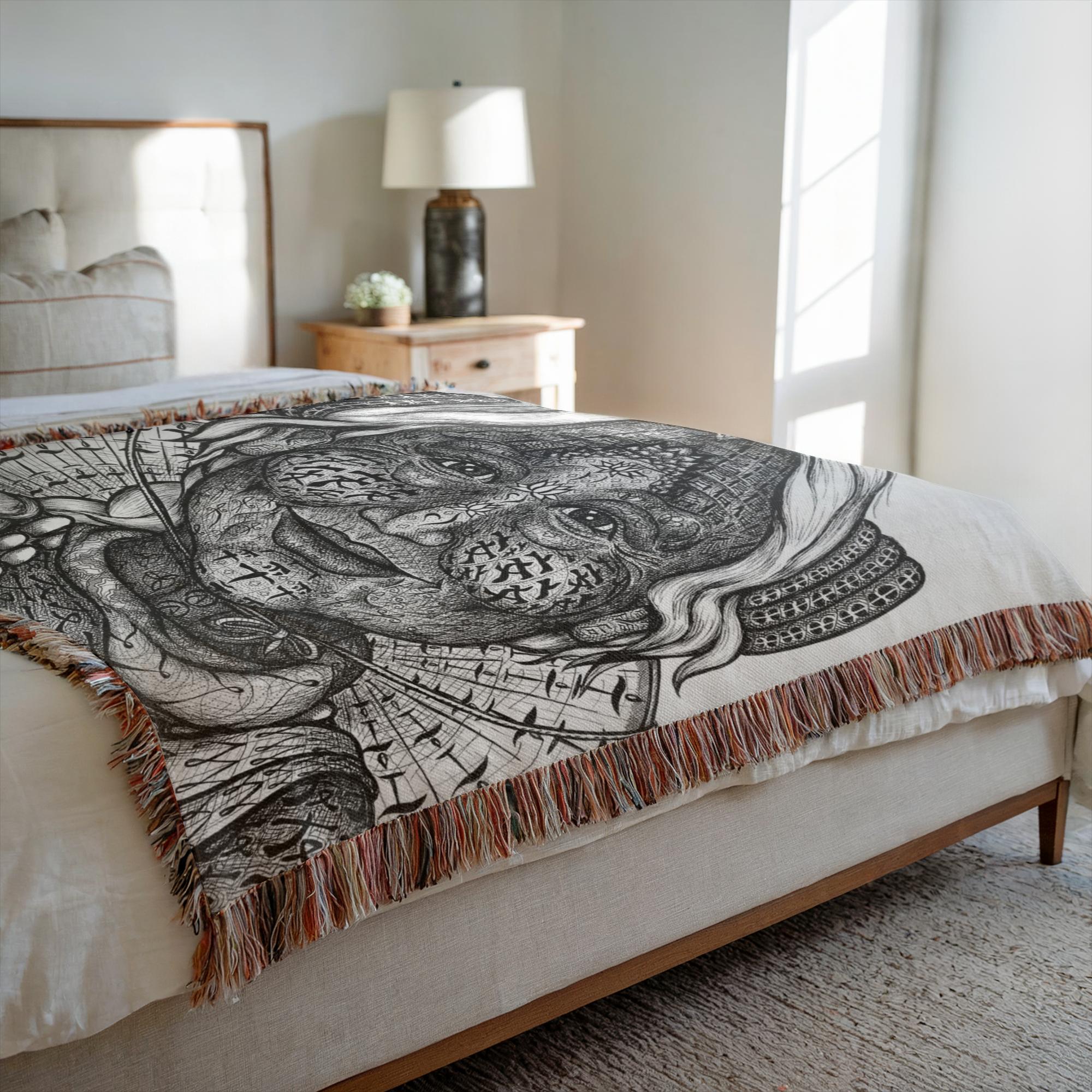 the-wisdom-keeper-of-inspiration-black-white-woven-blanket – Wisdom Keepers
