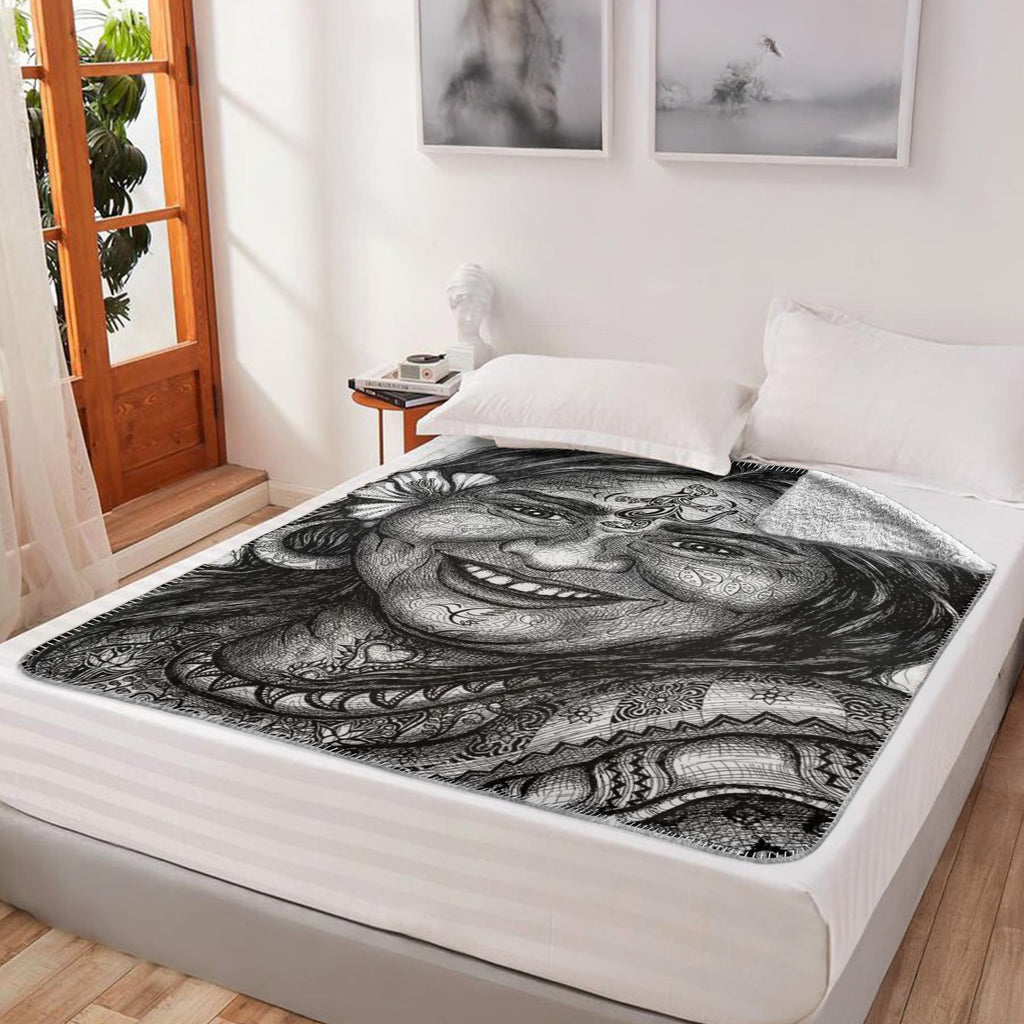 the-wisdom-keeper-of-delight-black-white-fleece-sherpa-blanket – Wisdom Keepers
