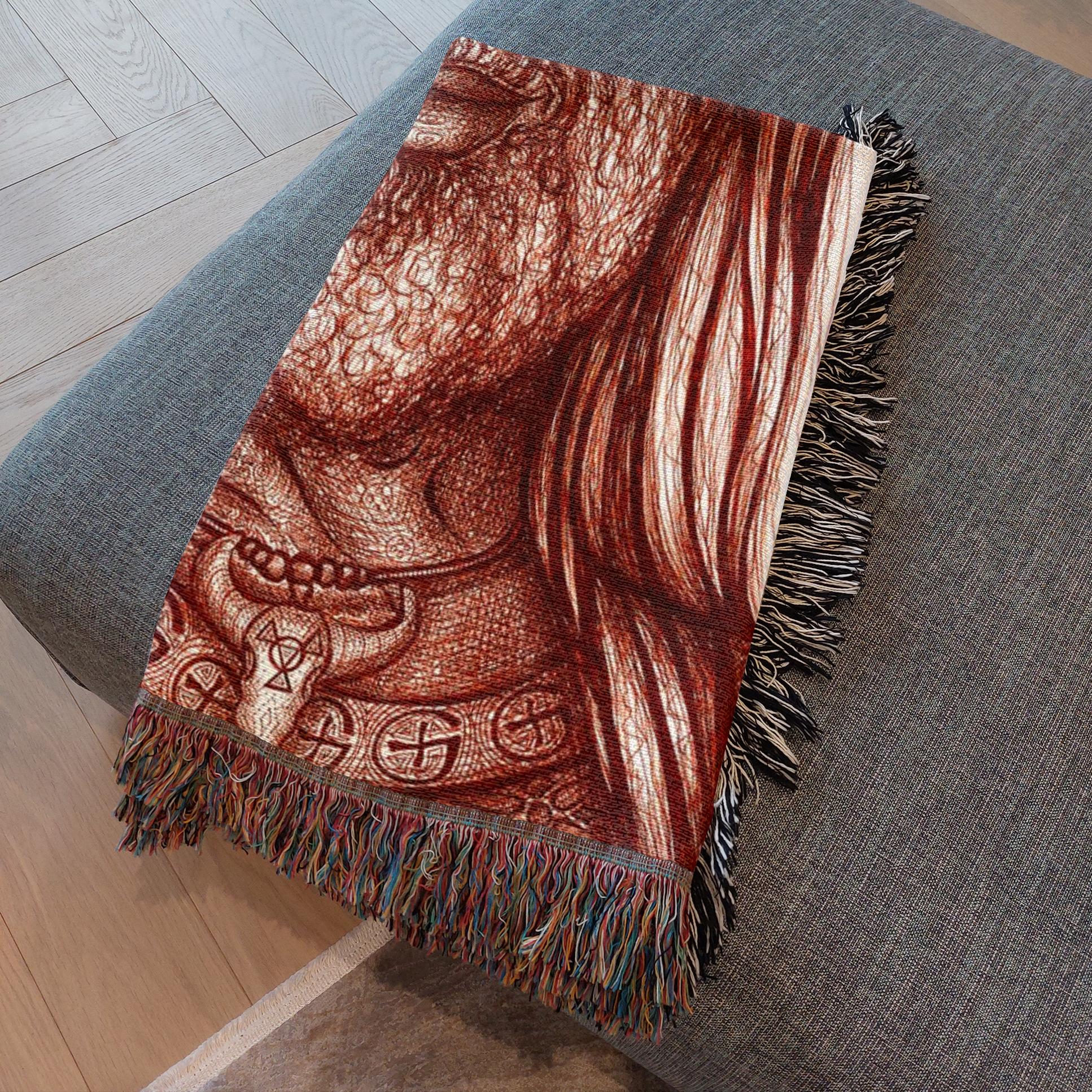 the-wisdom-keeper-of-adventure-brown-white-woven-blanket – Wisdom Keepers