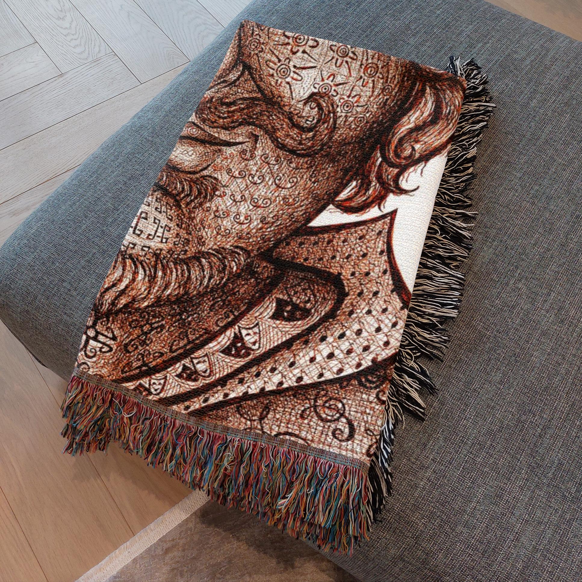 the-wisdom-keeper-of-artfulness-brown-white-woven-blanket – Wisdom Keepers
