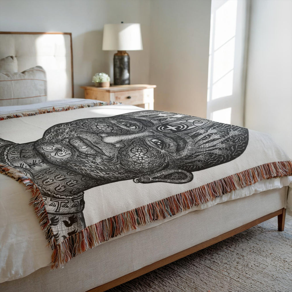 the-wisdom-keeper-of-humanity-black-white-woven-blanket – Wisdom Keepers