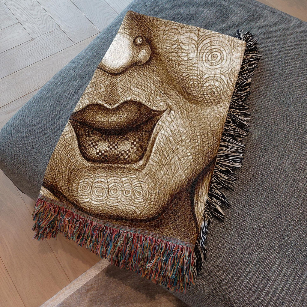the-wisdom-keeper-of-graciousness-brown-white-woven-blanket – Wisdom Keepers
