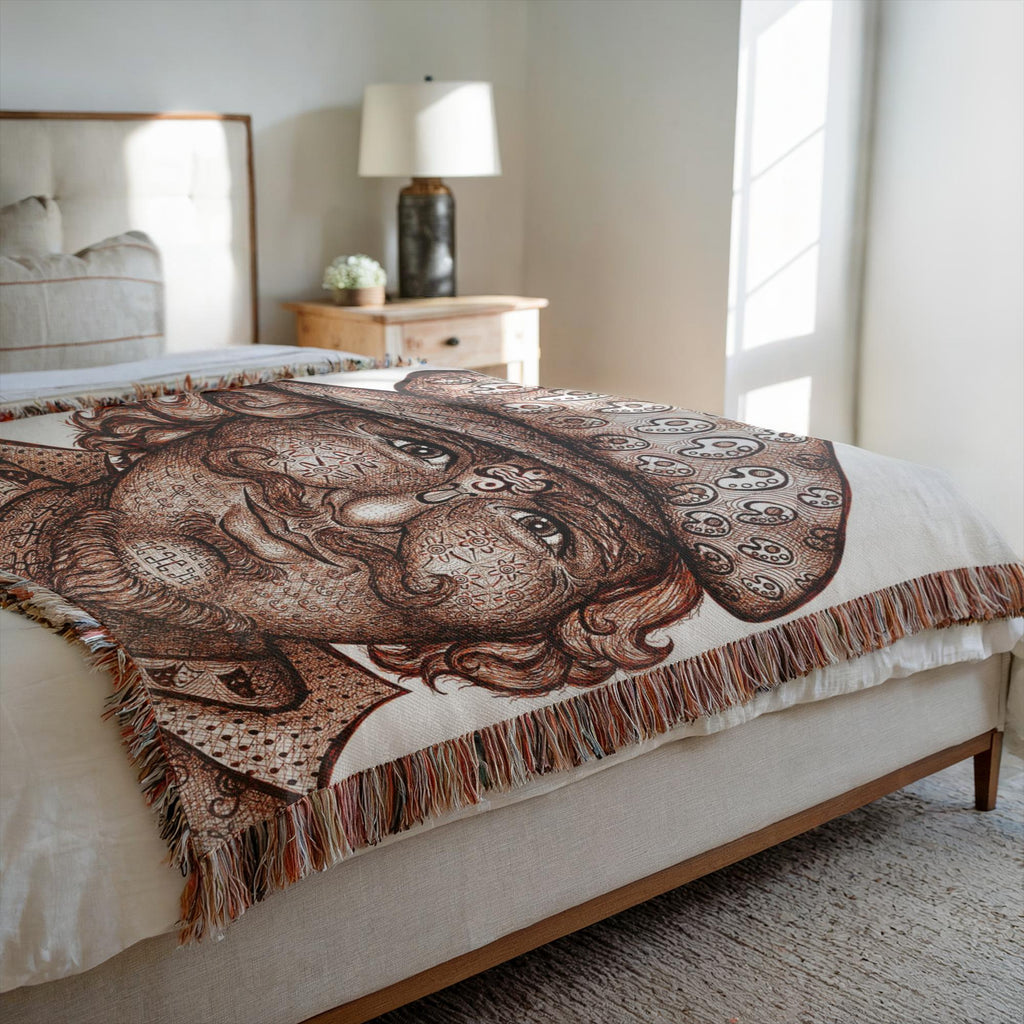 the-wisdom-keeper-of-artfulness-brown-white-woven-blanket – Wisdom Keepers