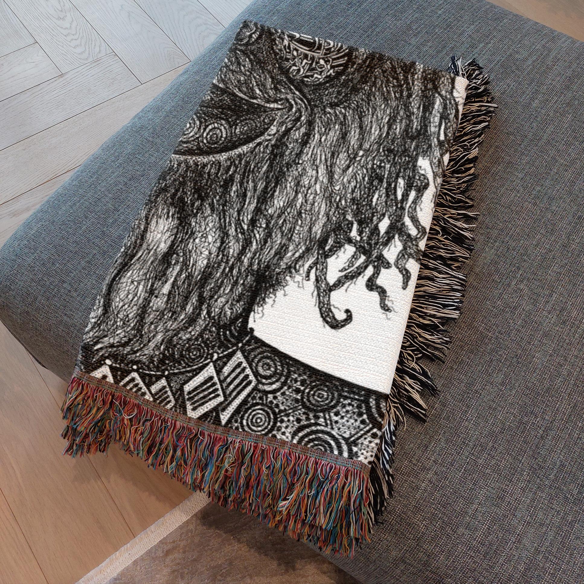 the-wisdom-keeper-of-orientation-unity-black-white-woven-blanket – Wisdom Keepers