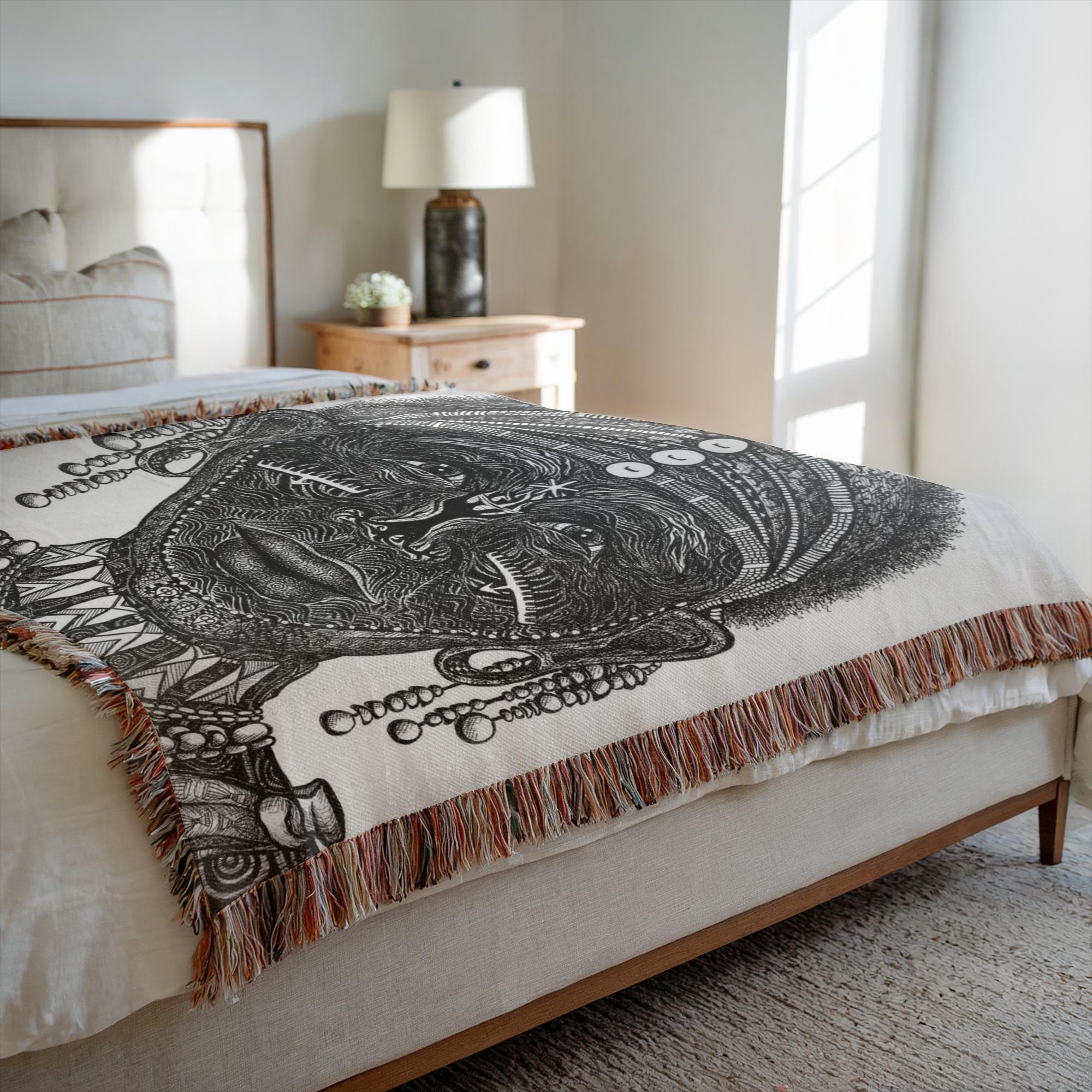 the-wisdom-keeper-of-perseverance-black-white-woven-blanket – Wisdom Keepers