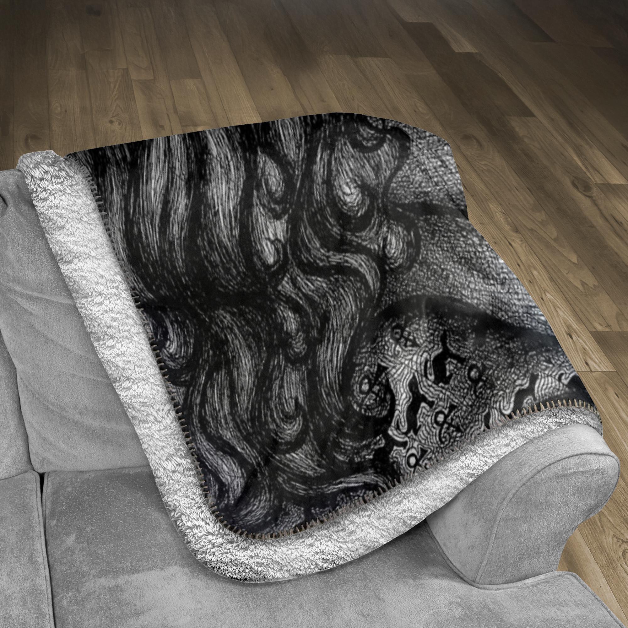 the-wisdom-keeper-of-enrichment-black-white-fleece-sherpa-blanket – Wisdom Keepers