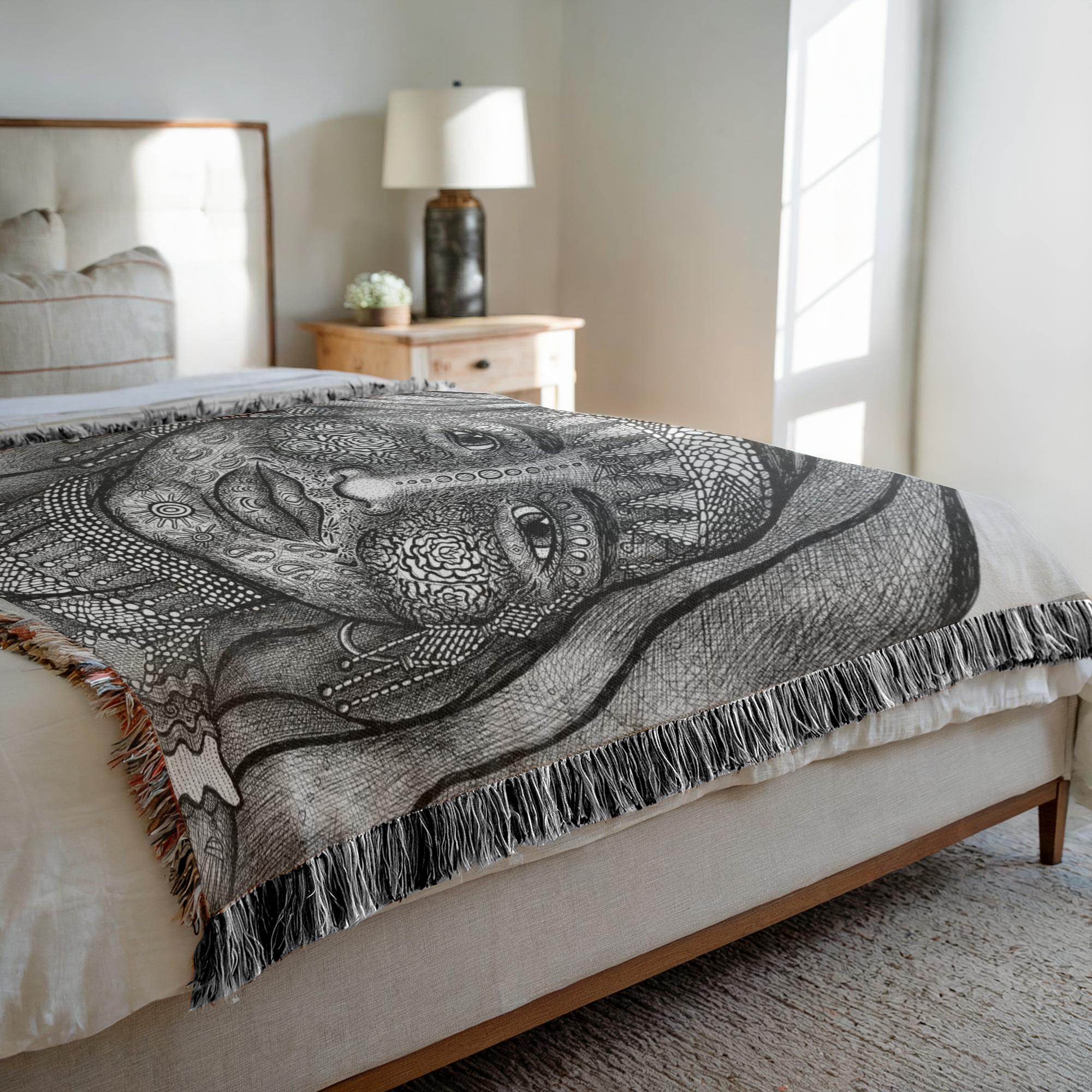 the-wisdom-keeper-of-empathy-black-white-woven-blanket – Wisdom Keepers