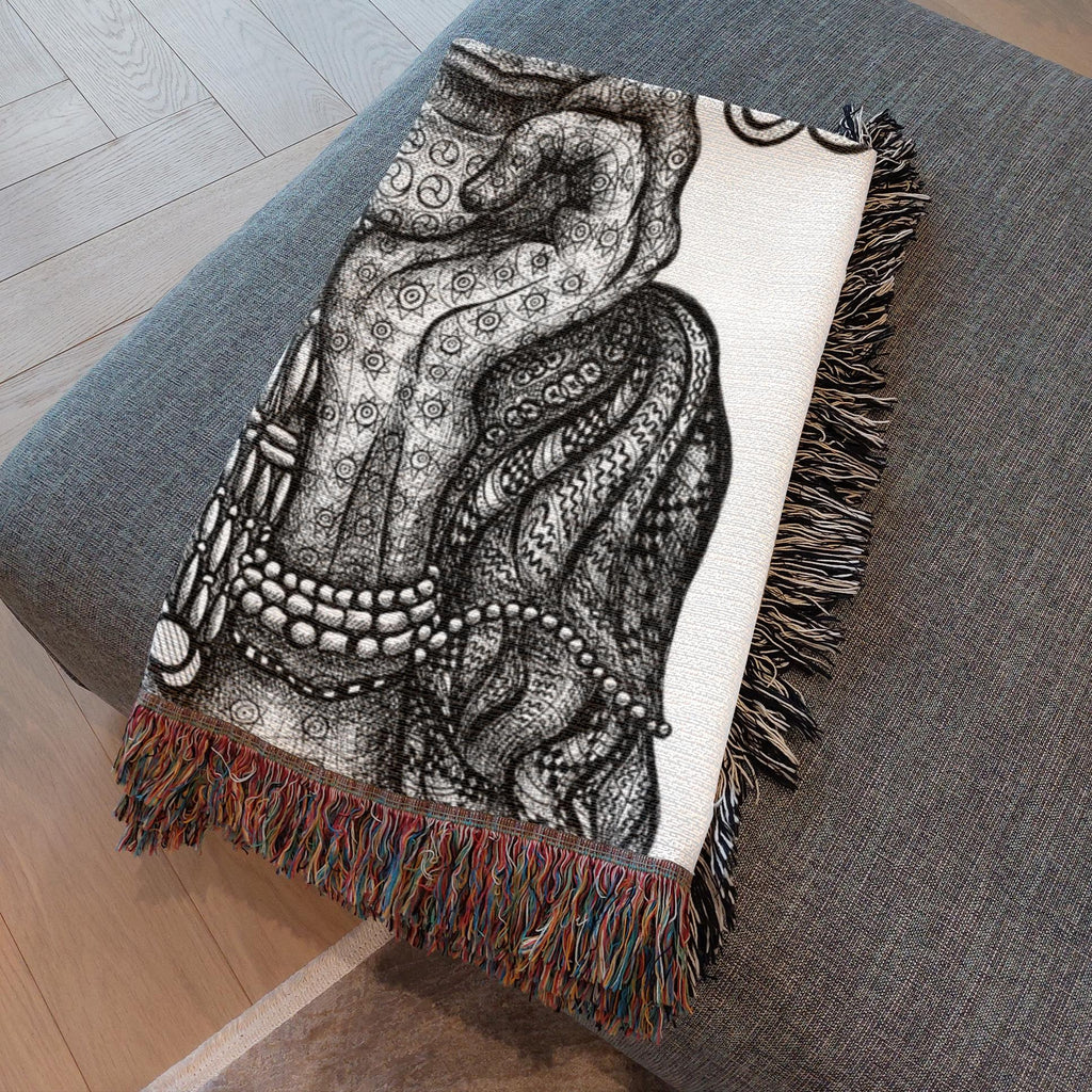 the-wisdom-keeper-of-understanding-forgiveness-black-white-woven-blanket – Wisdom Keepers