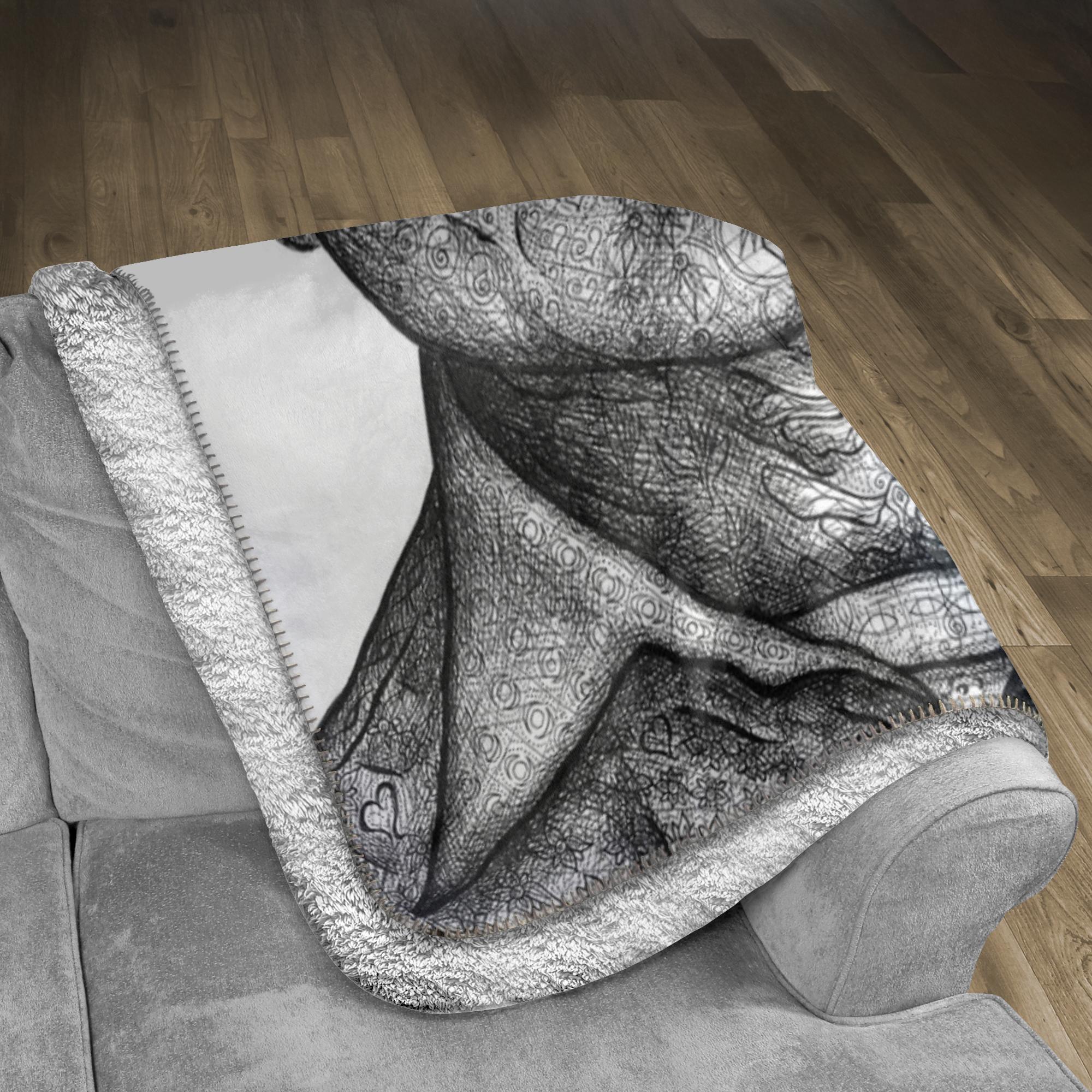 the-wisdom-keeper-of-lightness-black-white-fleece-sherpa-blanket – Wisdom Keepers