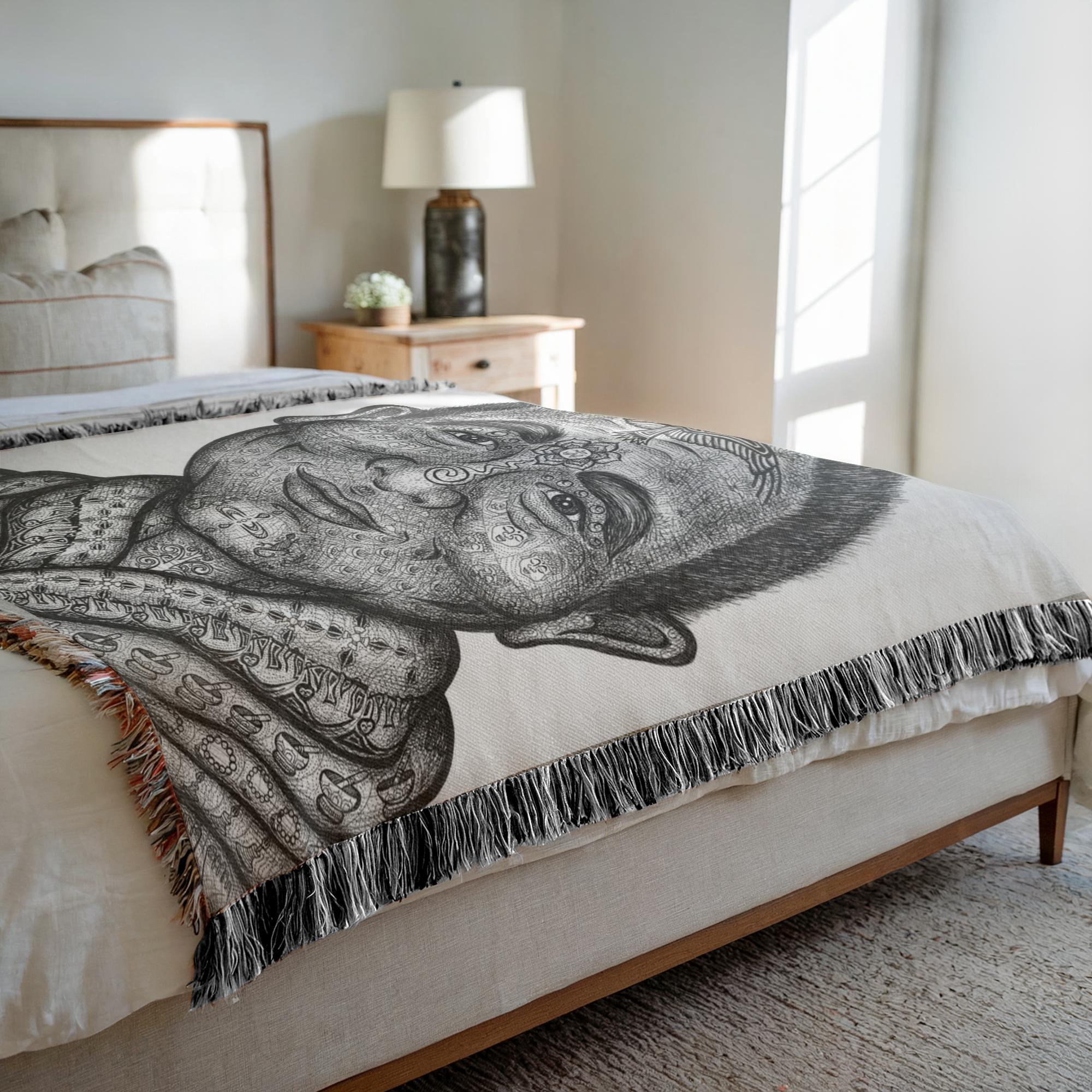 the-wisdom-keeper-of-mindfulness-black-white-woven-blanket – Wisdom Keepers