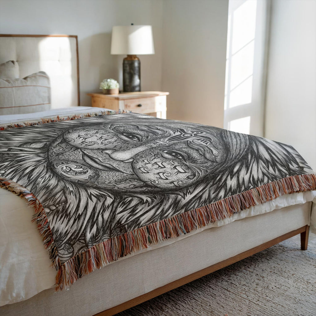the-wisdom-keeper-of-expansion-superabundance-black-white-woven-blanket – Wisdom Keepers