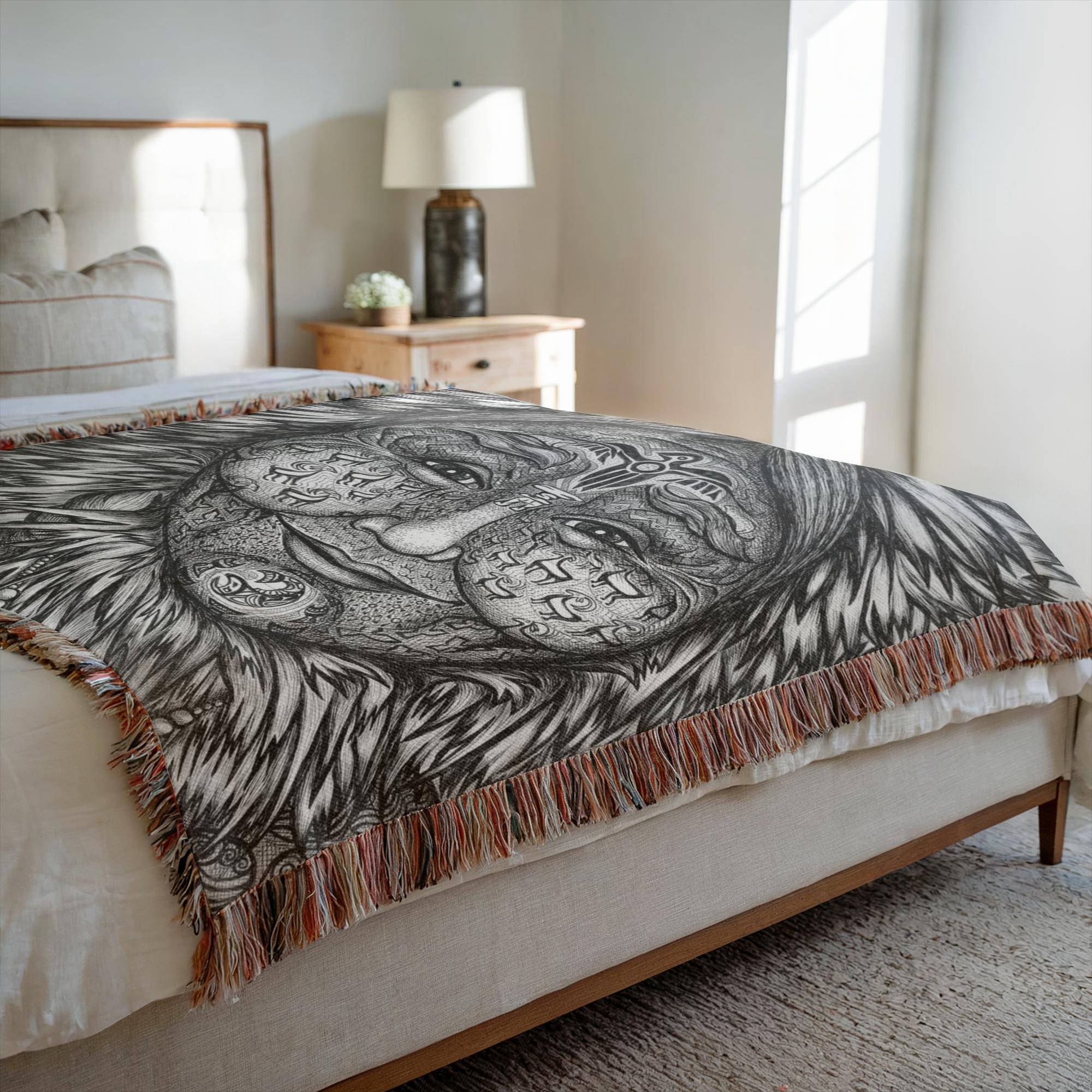 the-wisdom-keeper-of-expansion-superabundance-black-white-woven-blanket – Wisdom Keepers