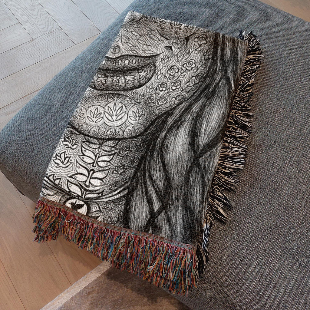 the-wisdom-keeper-of-imagination-black-white-woven-blanket – Wisdom Keepers
