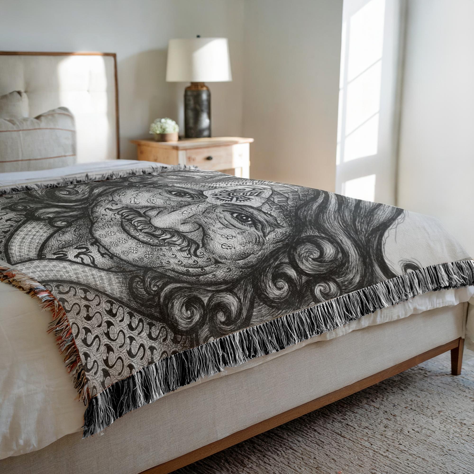 the-wisdom-keeper-of-self-assurance-black-white-woven-blanket – Wisdom Keepers